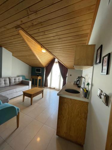 кухня, Veziroglu Apart in Датча