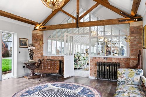 Normanton Park House - Luxury Rutland Water Home in นอร์แมนตัน