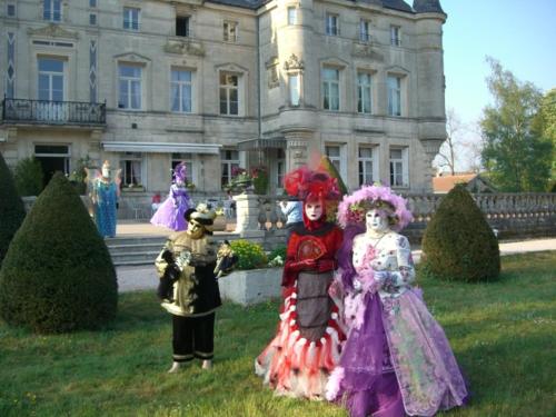 Château des Monthairons Hôtel Restaurant GastroMaison Spa privatif