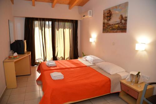 Budget Double or Twin Room - Ground Floor image 4