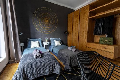2 Designer Central Apartments FREE Parking Spaces Room Type - Apartment