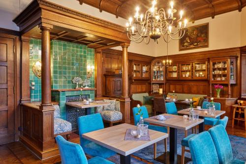 餐廳, 艾森尼酒店 (Hotel Aschenbrenner) in 加米施-帕藤基興市中心