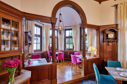 餐廳, 艾森尼酒店 (Hotel Aschenbrenner) in 加米施-帕藤基興市中心