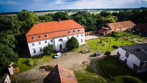 Gutshof Kehnert - Pension & Ferienwohnungen