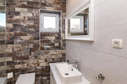 Holiday Home Roko - image 11