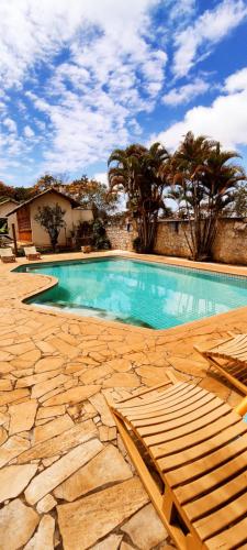 مسبح, Villa D'Ouro Pousada in تيرادينتيس