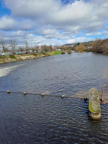 Alrededores, hôtel le Celtic Montluçon (hotel le Celtic Montlucon) in Montlucon