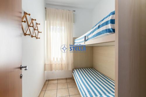 Apartment with Balcony image 6