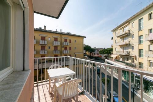 Apartment with Balcony image 2