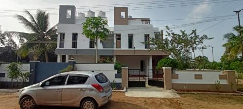 SHREE VILLA