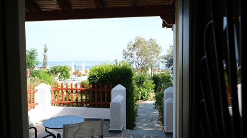 Pleiades Samos in Isomata