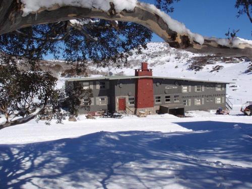Entrance, Swagman Chalet in Perisher Valley