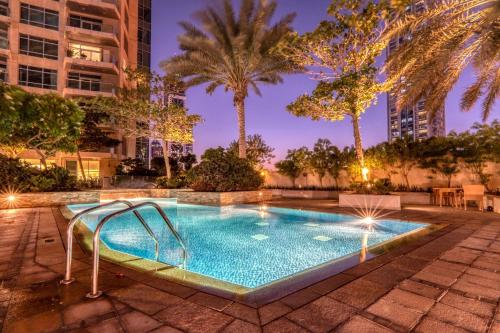The Lofts Burj Khalifa View - image 3
