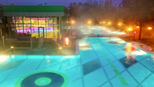 baie în izvor termal, CariSSA Ferienwohnung - mit THERMEplus in Bad Bevensen