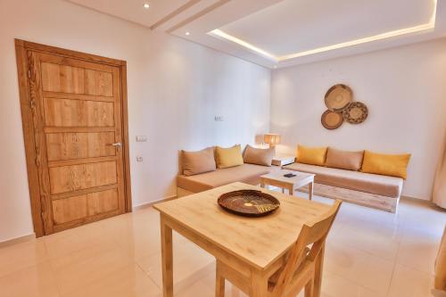 Hanah Apartments 5