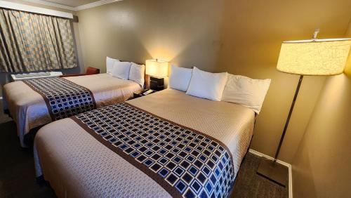 Welcome Everett Inn – Everett, WA
