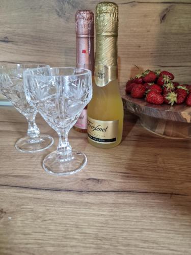 Holiday house Vuketich Hills - Welcome drink, free parking, Wi-fi in Reštovo