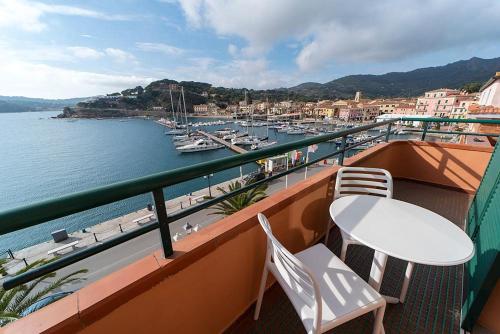 Вид, Hotel Belmare in Порто Азуро