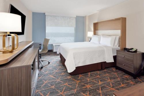 Holiday Inn Chicago/Oak Brook, an IHG Hotel