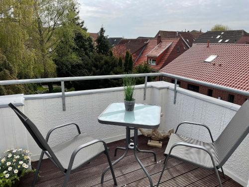 Apartment with Balcony image 5