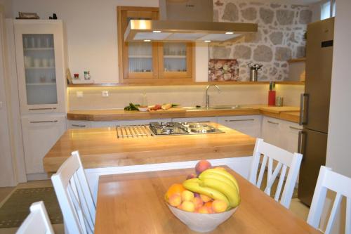 Konyha, Holiday house with a parking space Svirce, Hvar - 22571 in Vrisnik