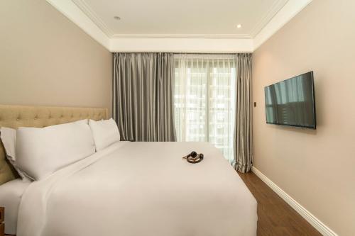 Two-Bedroom Apartment image 4