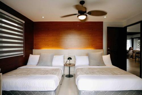 Grey Rock Mountain Villa w/ Private Pool & Jacuzzi in Balamban