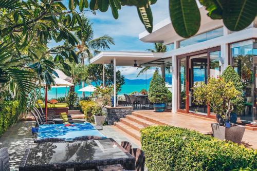 Lotus Samui Luxury Beach Villas