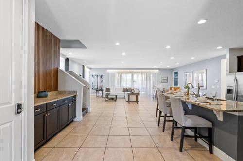 Lake View 11 bd with Game Room, Pool, Cinema(2303) - 편의 시설/서비스