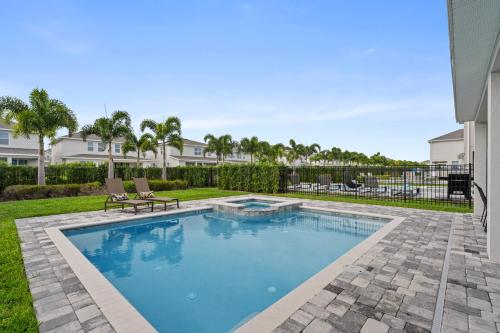 Encore Resort 6 Bedroom Home with Pool (2015) detail