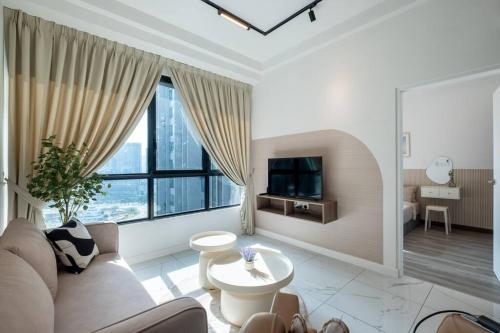 Cubic Botanical Massage Chair 3BR8Pax MidValley Cubic Botanical Massage Chair 3BR8Pax MidValley