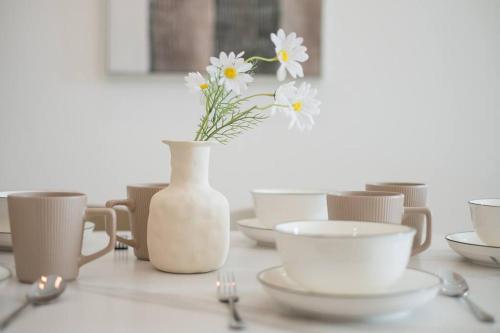 Cubic Botanical Massage Chair 3BR8Pax MidValley Cubic Botanical Massage Chair 3BR8Pax MidValley