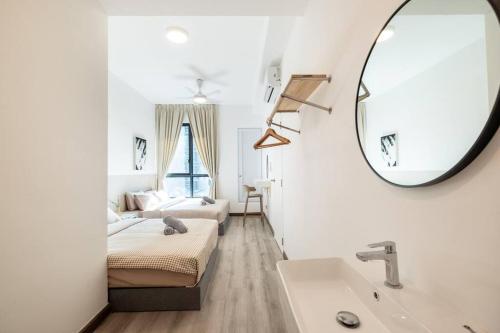 Cubic Botanical Massage Chair 3BR8Pax MidValley Cubic Botanical Massage Chair 3BR8Pax MidValley