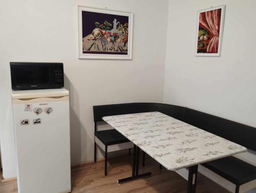 Apartmán Dolina (Apartman Dolina) in Банська Штявніца