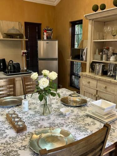 The Lemon Tree Self- Catering The Lemon Tree Self- Catering