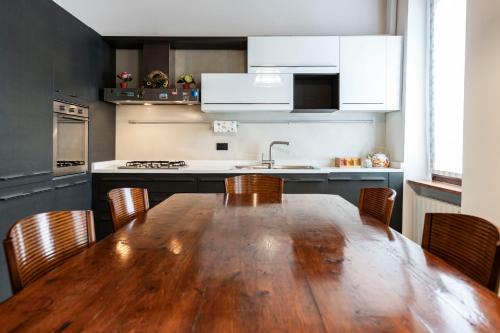 Mirko Apartment by Reasy&Busy, Verona (foto 8)