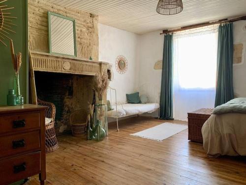 Maison médiévale climatisée avec jardin gîte à louer Monpazier