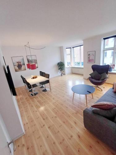 Charming Apartment On Pedestrian Street Randers