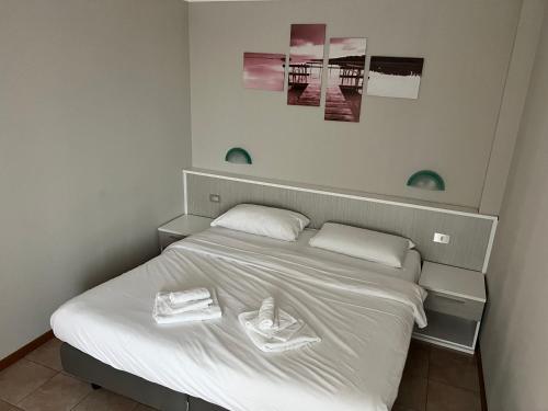 Apartment image 3