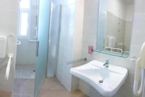 Hotel Concordia - image 10