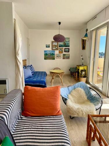 Spacieux appartement au calme à 5 minutes de la mer, parking privé - Location saisonnière - Bandol