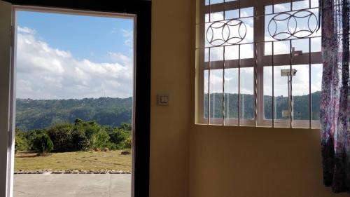 Roseville (Entire Apartment) in Shillong