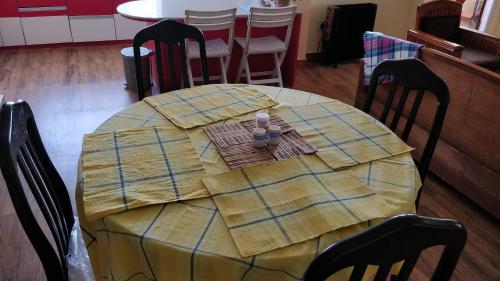 Roseville (Entire Apartment) in Shillong