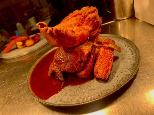 Five Alls in Broughton Poggs