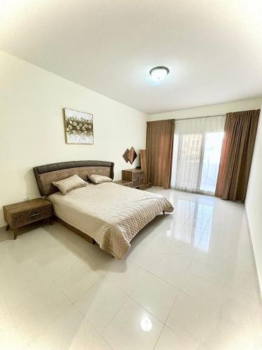 Nice 2 bedroom Al Marjan island near the beach photo 2