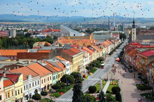 View, Premium City Centre Bedrooms in Presov