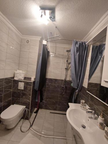 APARTMAN ADI APARTMAN ADI