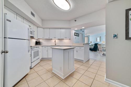 Bluewater Unit 1004 - image 5