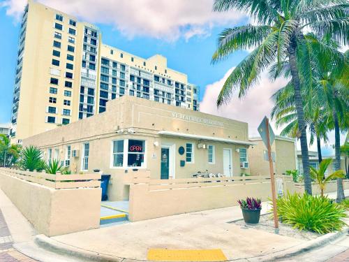 St Maurice Beach Inn in Hollywood, Vereinigte Staaten von Amerika
