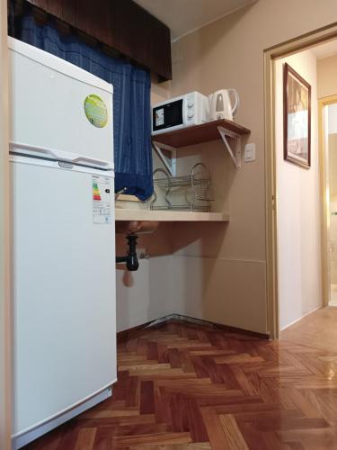 Kitchen, Mirador Macedonio in Barrio Alto Padilla